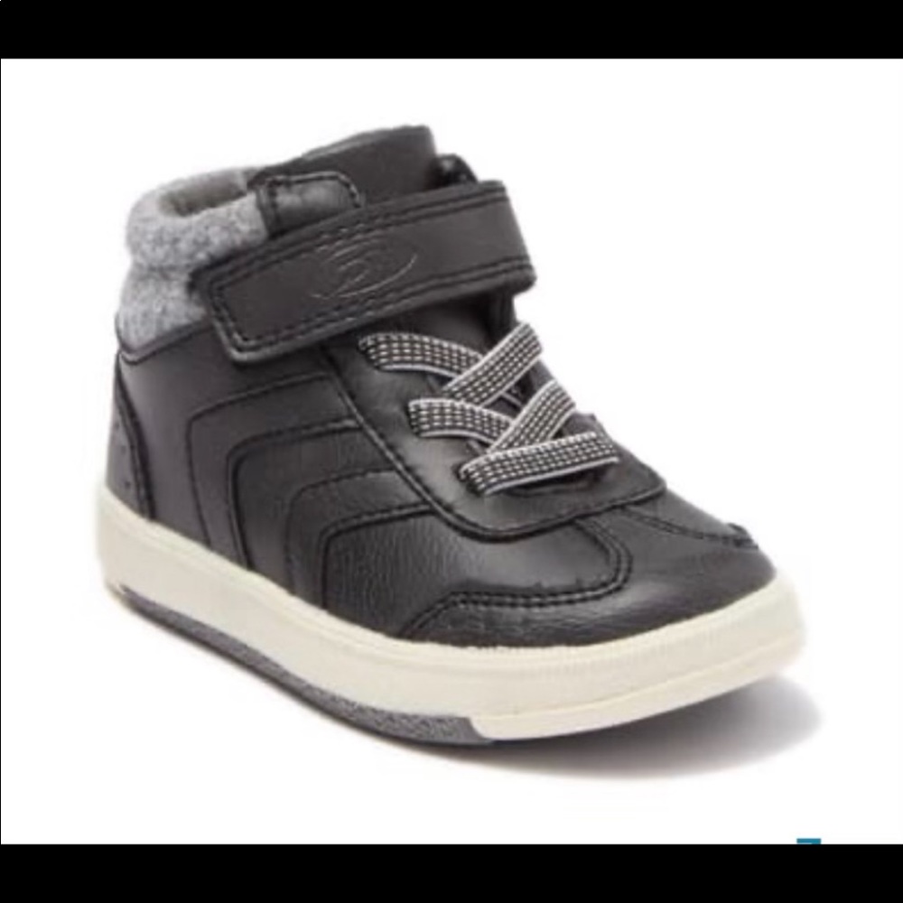 BRAND NEW Kids shoes